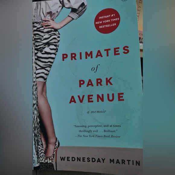 Paperback Book Bundle of 10 Books! Excellent Condition / Free Shipping - Picture 11 of 11